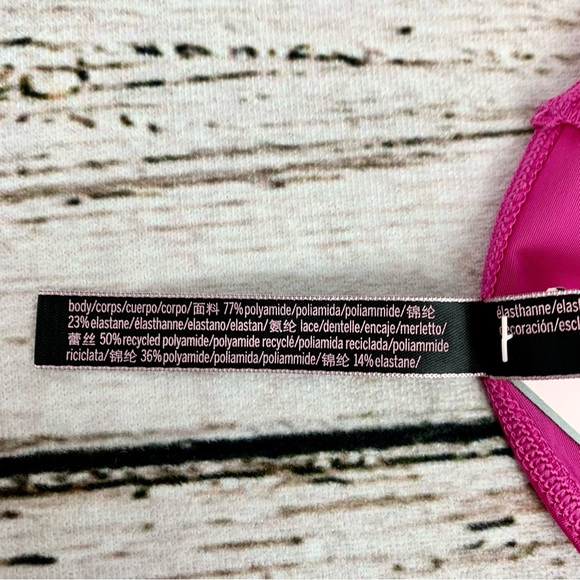 NWT Victoria’s Secret Crotchless Panty Pink Lace Silky Fairy Panties Lingerie VS - Picture 7 of 7